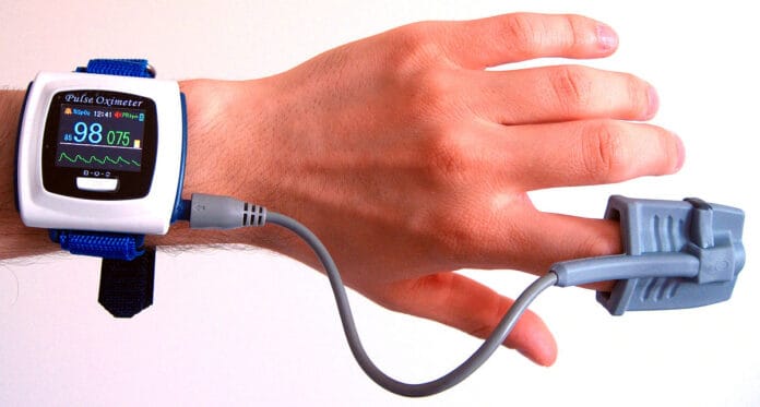 pulse-Wrist-oximeter
